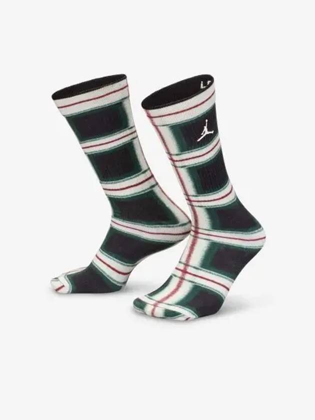 Jordan Everyday Essential Holiday Crew Socks 1 Pair Black Varsity Red Goji Green FZ2056 010 - NIKE - BALAAN 1