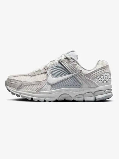 Zoom Vomero 5 Low Top Sneakers Pure Platinum - NIKE - BALAAN 2