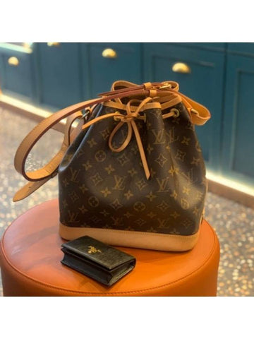 Petit Noe Monogram Taeyeon Bag New Jeans Hyein Bokjori Bag M46984 - LOUIS VUITTON - BALAAN 1