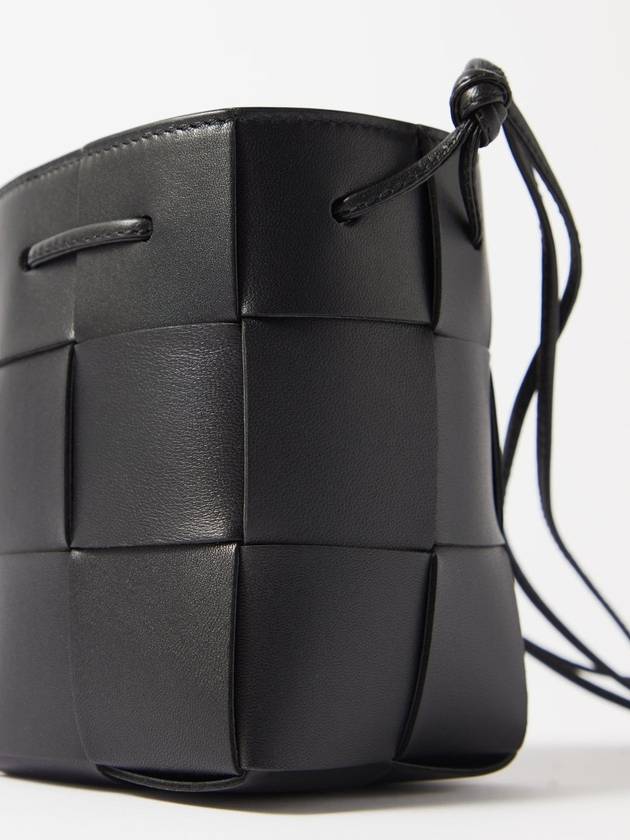 Intrecciato Cassette Small Bucket Bag Black - BOTTEGA VENETA - BALAAN 5