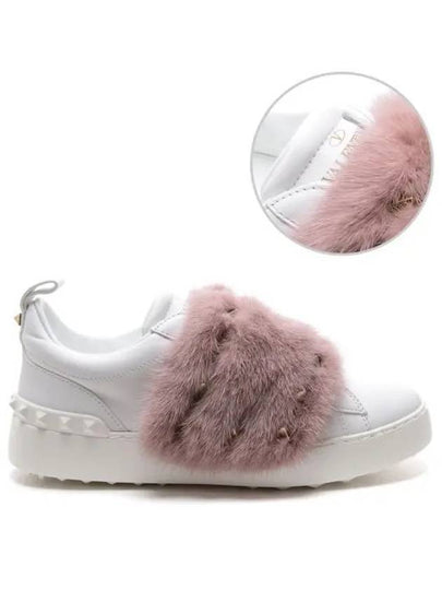 Rockstud Fur Low-Top Sneakers White - VALENTINO - BALAAN 2