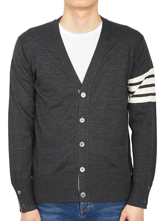 Men's Sustainable Classic Diagonal Wool Cardigan Dark Grey - THOM BROWNE - BALAAN 5