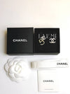 CC logo number 5 earrings - CHANEL - BALAAN 4