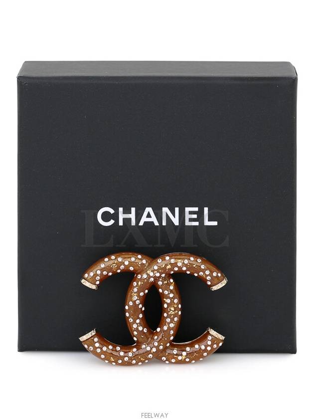 Women Brooches Pins - CHANEL - BALAAN 9