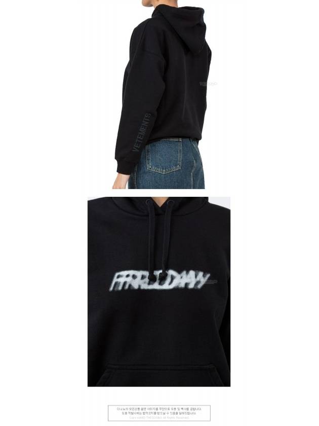 Friday Logo Hooded Top Black - VETEMENTS - BALAAN.