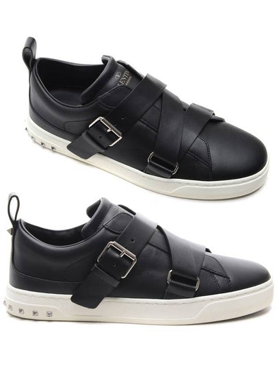 Men's Belted V-Punk Low Top Sneakers Black - VALENTINO - BALAAN 2