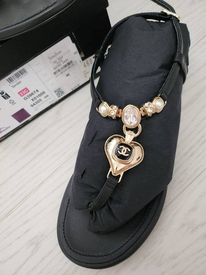 Heart CC Logo Jewelry Sandals G39674 - CHANEL - BALAAN 2