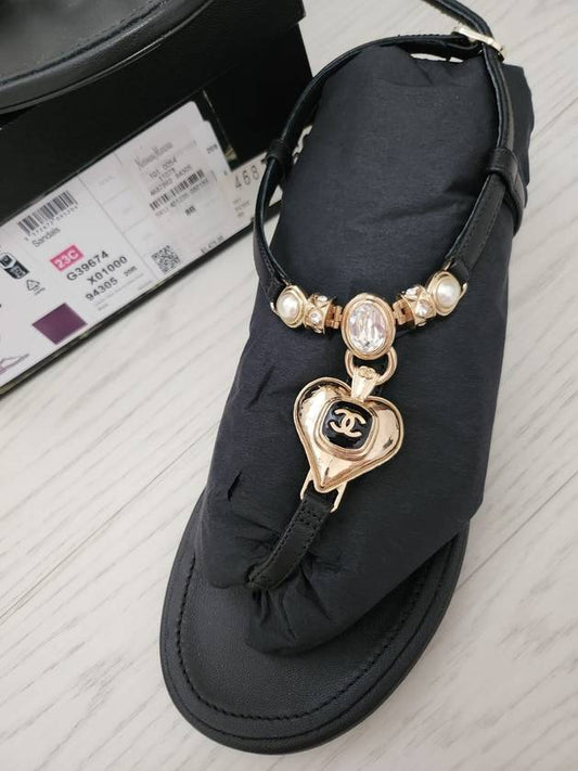 23C Heart CC Logo Jewelry Sandals G39674 - CHANEL - BALAAN 2