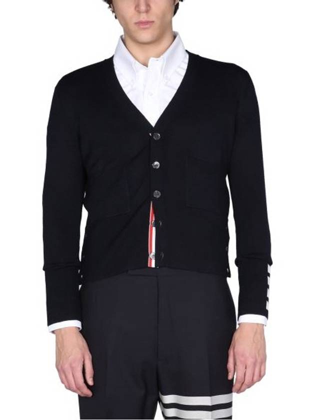 Men's Fine Merino Wool 4 Bar Cuff V-Neck Cardigan Navy - THOM BROWNE - BALAAN 3