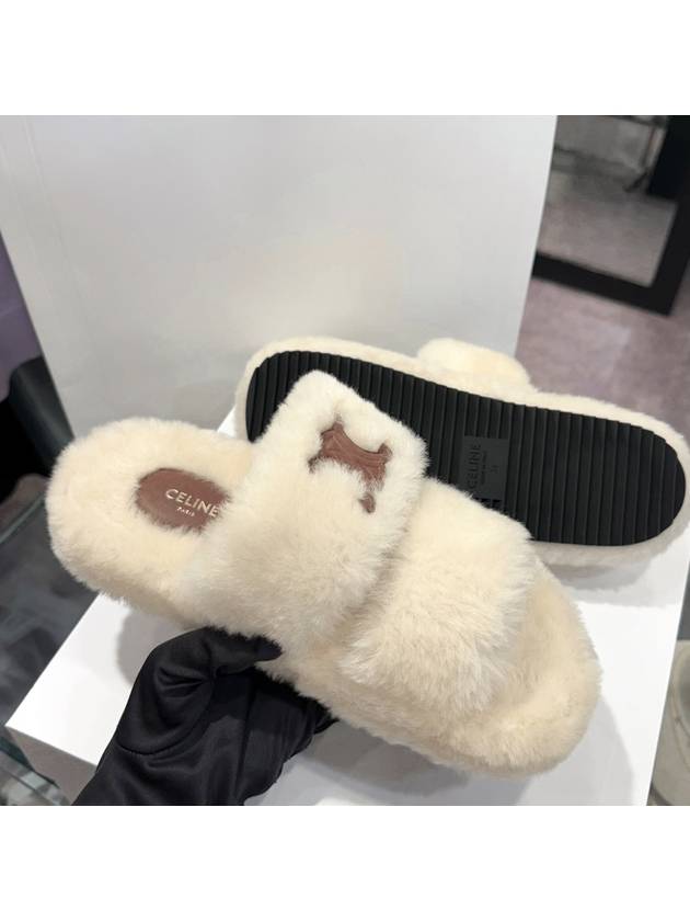 Slippers Triomphe Fur Slides Shearling Ivory - CELINE - BALAAN 4