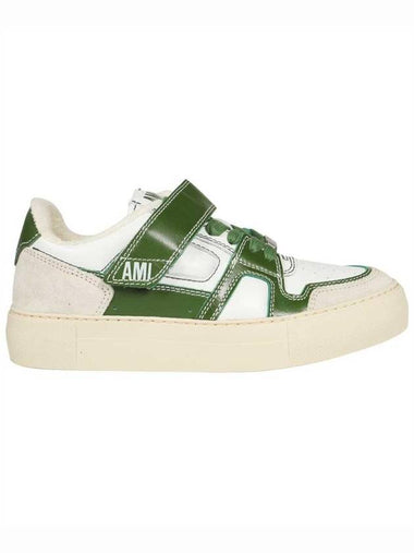 De Coeur Low Top Sneakers Green - AMI - BALAAN 1