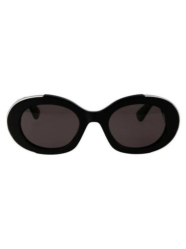 sunglasses AM0445S 001 black - ALEXANDER MCQUEEN - BALAAN 1