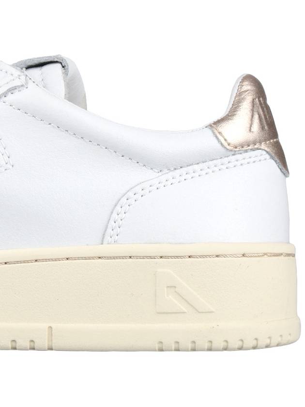 Medalist Goatskin Low Top Sneakers Gold White - AUTRY - BALAAN 7