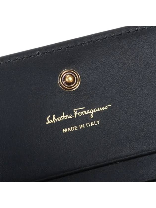 small logo bifold wallet black - SALVATORE FERRAGAMO - BALAAN.