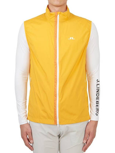 Ash Light Packable Vest Citrus - J.LINDEBERG - BALAAN 1