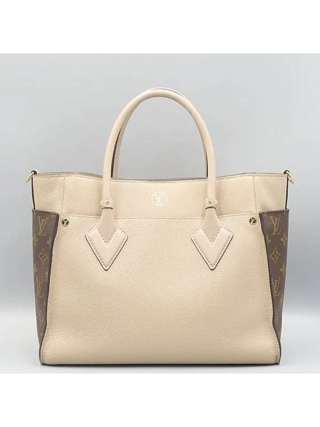 M58485 Gray Leather On My Side MM Tote Bag Shoulder Strap 2WAY - LOUIS VUITTON - BALAAN 4