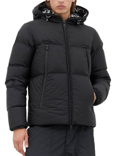 Men s Montcla Short Down Jacket 1B56900 C0300 999 - MONCLER - BALAAN 1