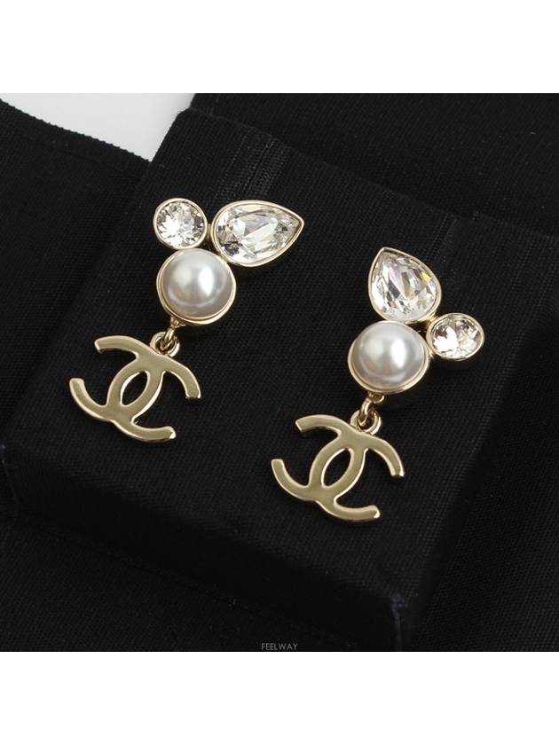 women earrings - CHANEL - BALAAN 4