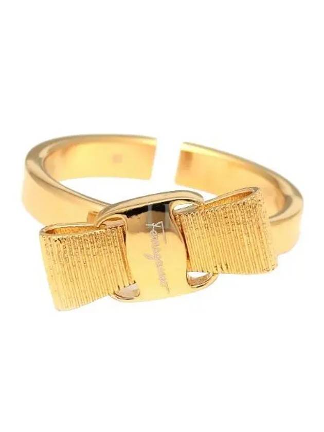 Vara Bow Polished Ring Gold - SALVATORE FERRAGAMO - BALAAN 2