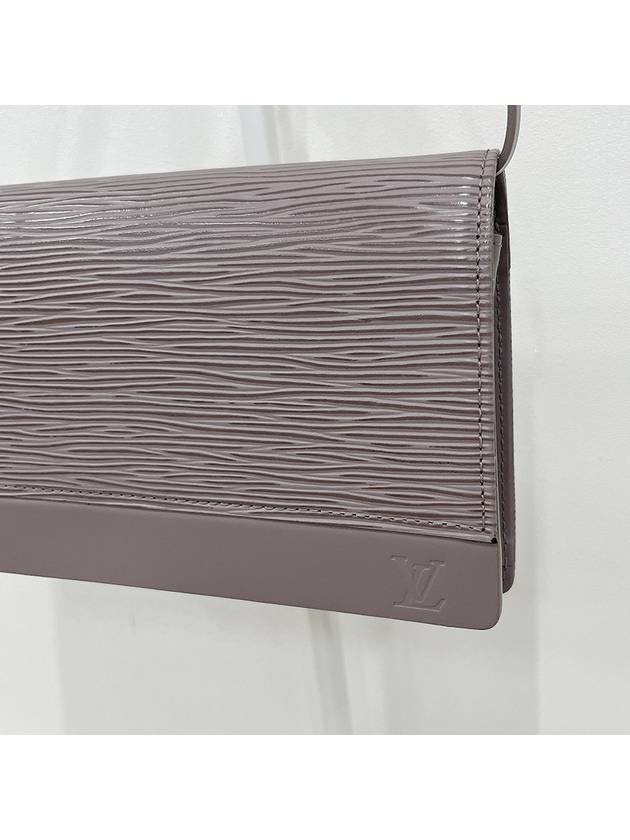 women clutch bag - LOUIS VUITTON - BALAAN 8