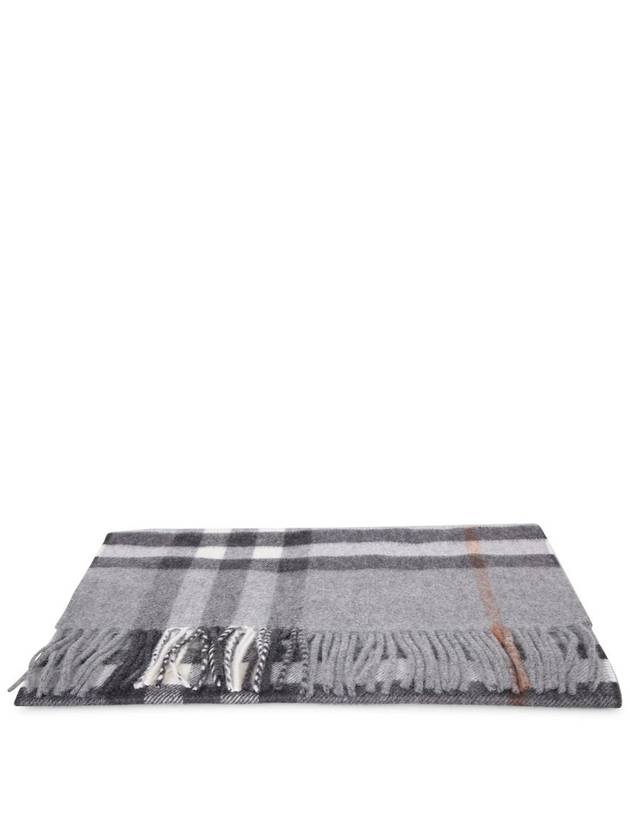 Giant Check Cashmere Scarf Grey - BURBERRY - BALAAN 3