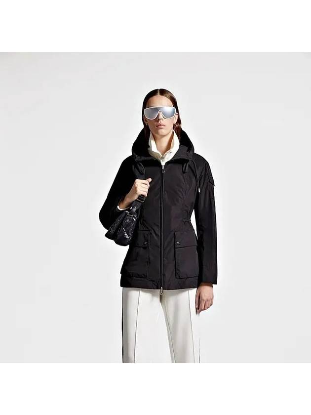 Monclair LEANDRO Parka 1A00133 549P3 999 - MONCLER - BALAAN 7