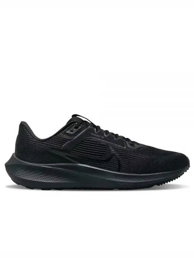 Air Zoom Pegasus 40 Low Top Sneakers Black - NIKE - BALAAN 2