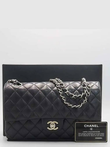 A01112 Lambskin black color classic medium M size metal silver logo chain flap shoulder bag - CHANEL - BALAAN 1