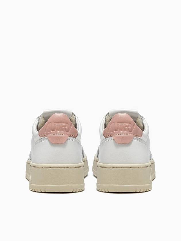 Medalist Pink Tab Leather Low Top Sneakers White - AUTRY - BALAAN 3