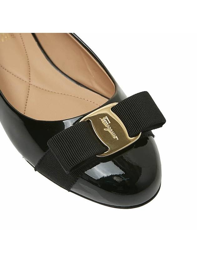 Women’s Varina Bellet Flats Black - SALVATORE FERRAGAMO - BALAAN 9