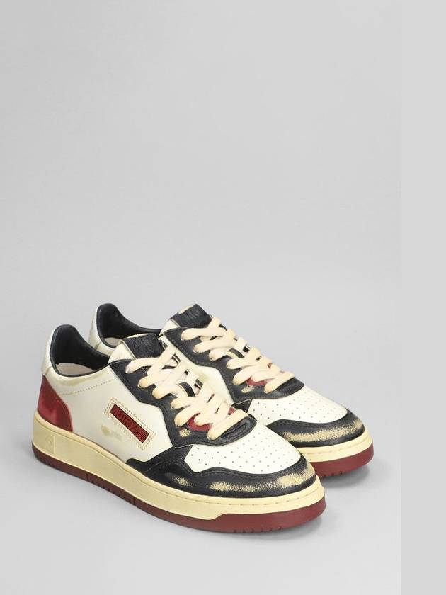 Super Vintage Medalist low top sneakers - AUTRY - BALAAN 3