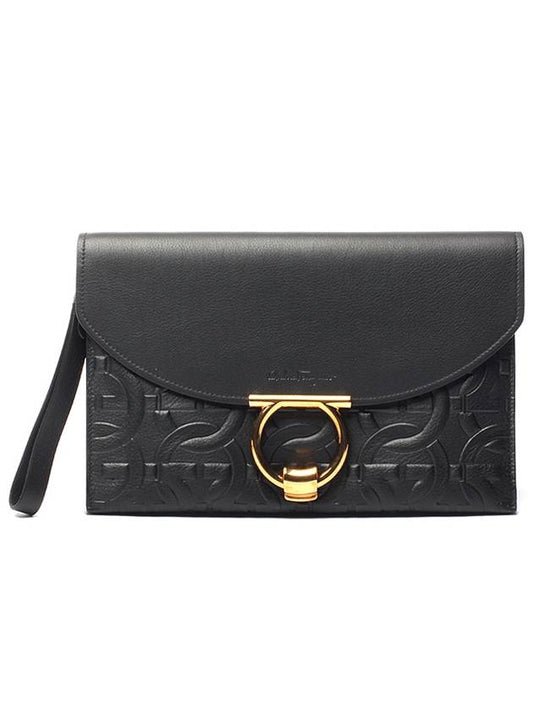 embossed Gancini Margot clutch bag black - SALVATORE FERRAGAMO - BALAAN.