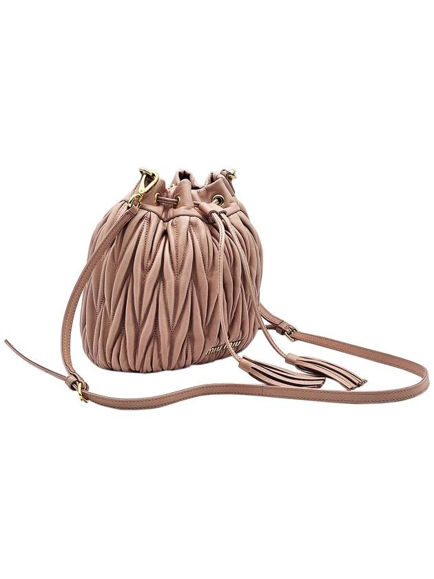 Miu 5BE014 Pink Matelasse Leather Bucket Bag - MIU MIU - BALAAN 3