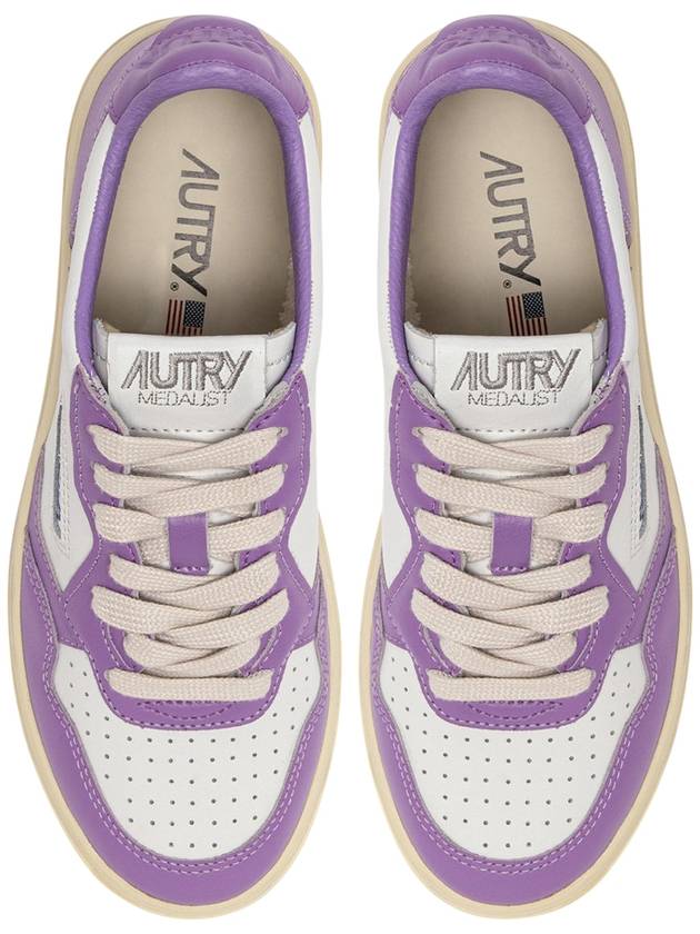 Men's Medalist Leather Low Top Sneakers Purple - AUTRY - BALAAN 3