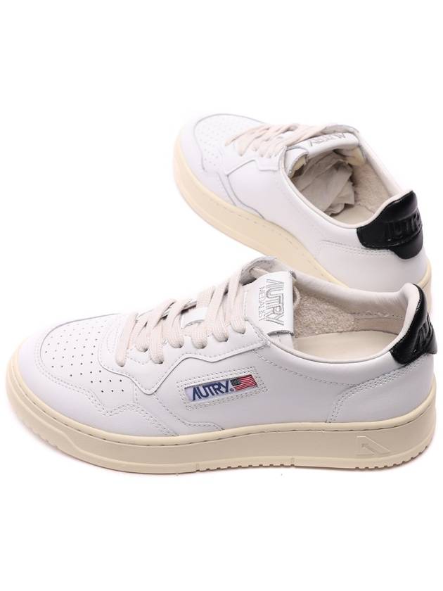 Medalist Goatskin Low Top Sneakers White - AUTRY - BALAAN 7