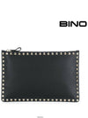 Rockstud Pebble Leather Clutch Bag Black - VALENTINO - BALAAN 2