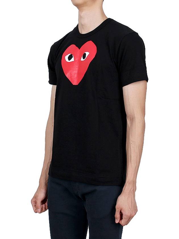 Play Men's Black Eye Red Big Heart Print Short Sleeve T-Shirt P1 T112 1 Black - COMME DES GARCONS - BALAAN 4