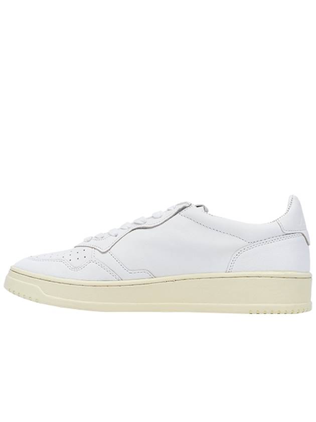 Medalist Goatskin Low Top Sneakers White - AUTRY - BALAAN 3