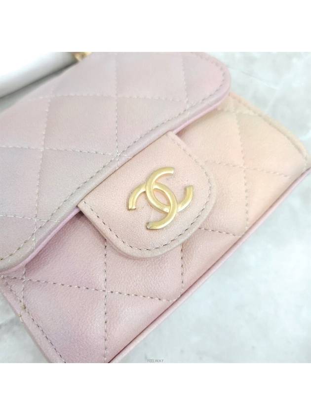 Lux You New product Top handle chain mini bag gradient pink lambskin - CHANEL - BALAAN 5