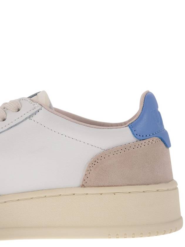 Medalist Blue Tab Suede Low Top Sneakers White Beige - AUTRY - BALAAN 8