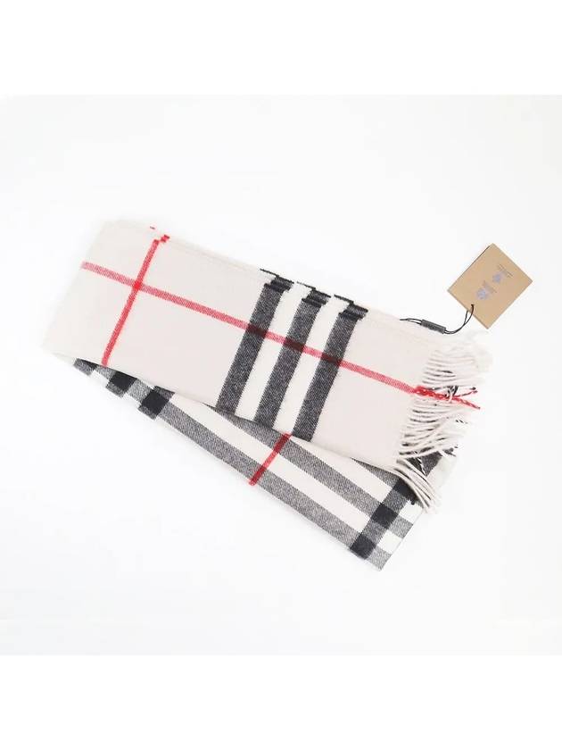 Classic Check Cashmere Scarf Ivory - BURBERRY - BALAAN 2