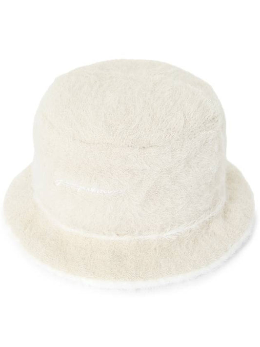 Le Bob Neve Fluffy Bucket Hat Off-White - JACQUEMUS - BALAAN 2