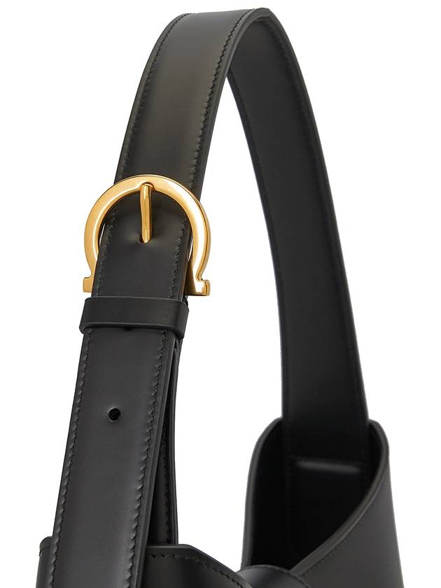 Trifolio Shoulder Bag Black - SALVATORE FERRAGAMO - BALAAN 9