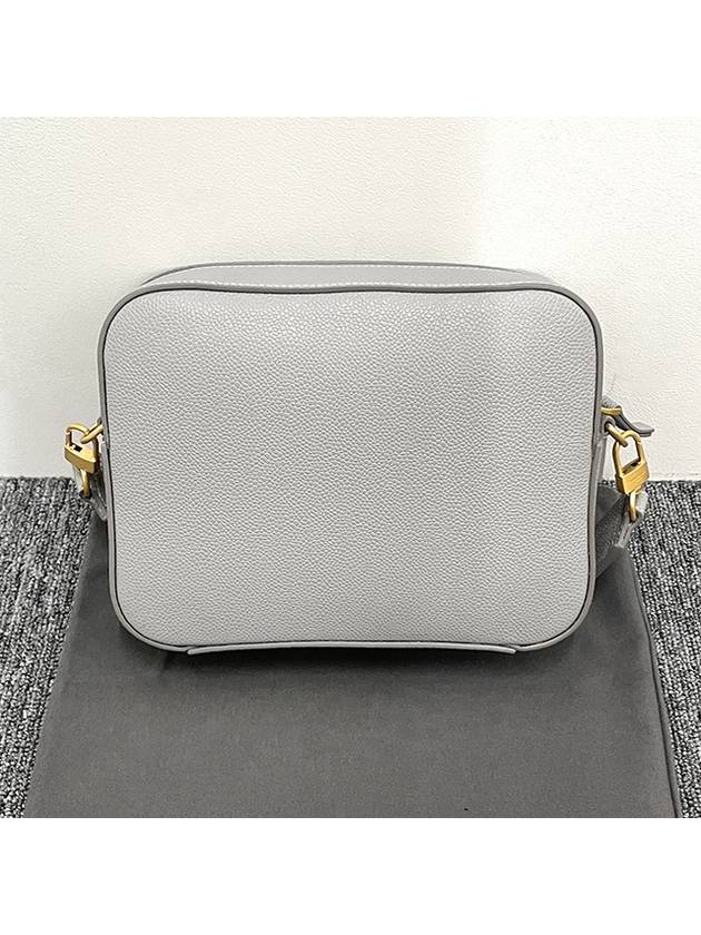 Pebble Grain Diagonal Cross Bag Light Grey - THOM BROWNE - BALAAN 4