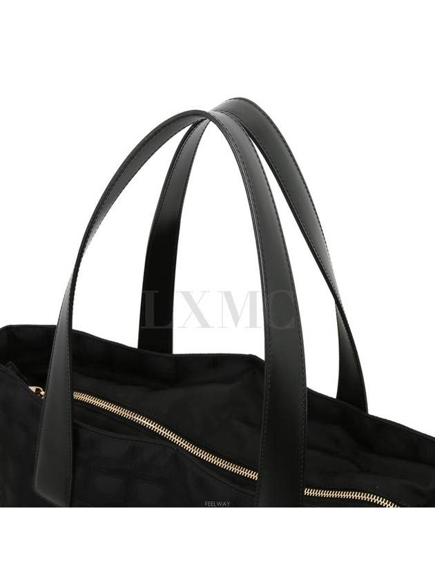 Vintage New Travel Line Shoulder Bag Nylon Black Shopper - CHANEL - BALAAN 6