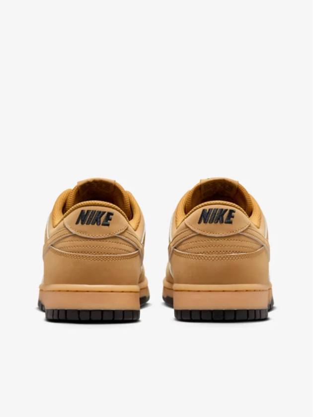 sneakers HQ1932 700 - NIKE - BALAAN 7