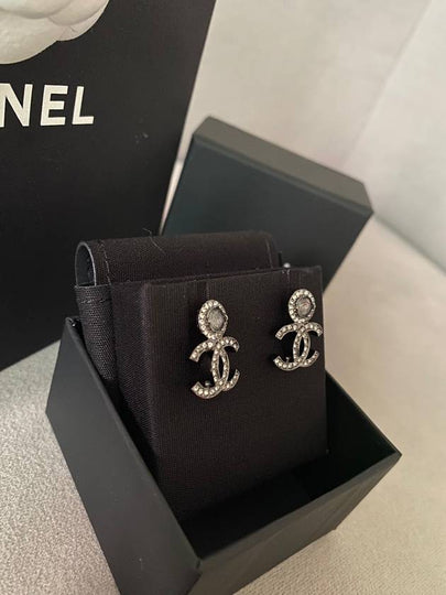 CC logo earrings crystal point earrings silver ABB700 - CHANEL - BALAAN 2