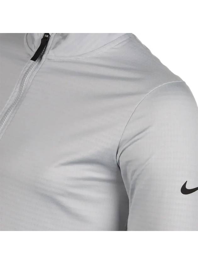 Golf Dri Fit Victory Half Zip Long Sleeve T-Shirt Grey - NIKE - BALAAN 4