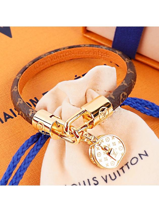 Women's LV Tribute Charm Bracelet Brown Gold - LOUIS VUITTON - BALAAN 2