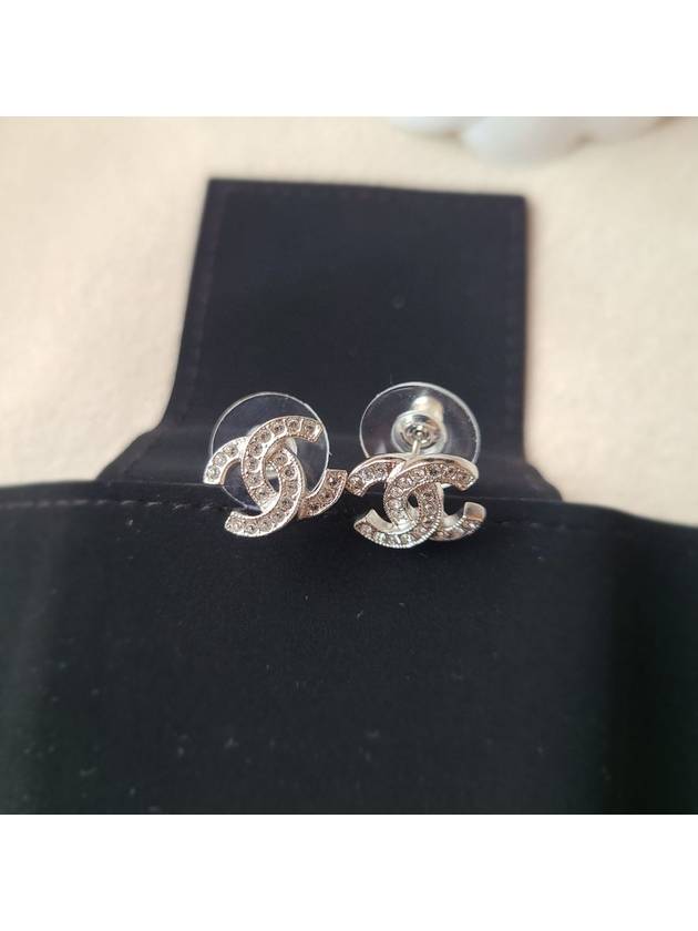 CC Logo Crystal Stud Earrings Silver - CHANEL - BALAAN 4